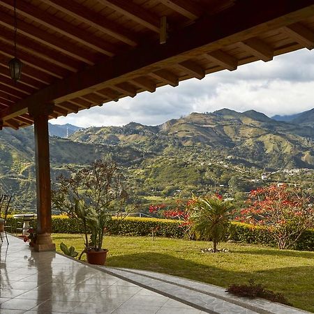 Villa Beatriz Lodge Vilcabamba Exterior foto